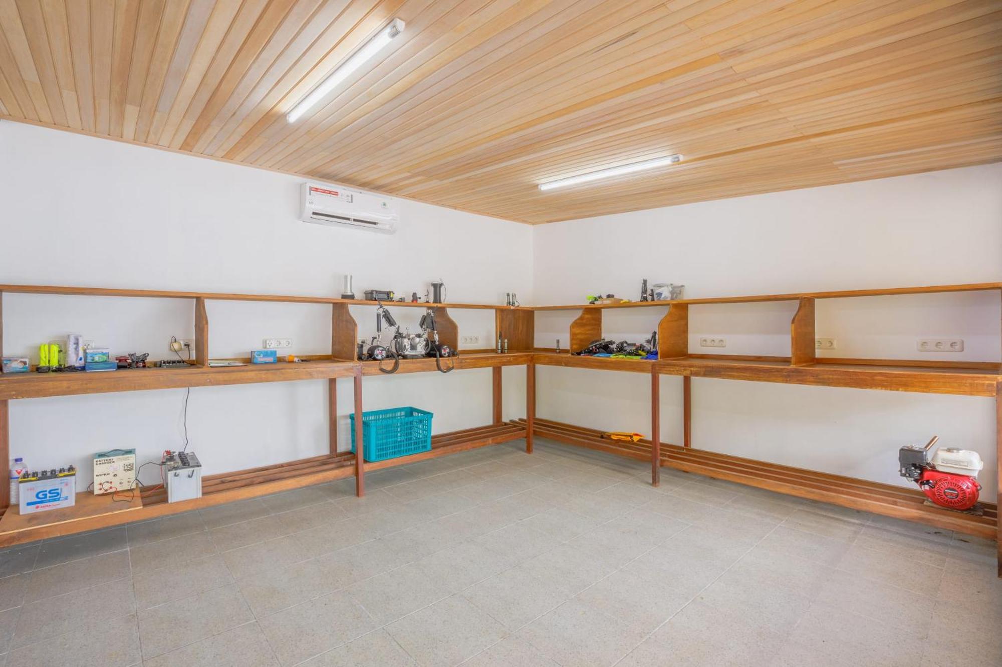 Thalassa Dive Resort Lembeh Airtembaga Экстерьер фото