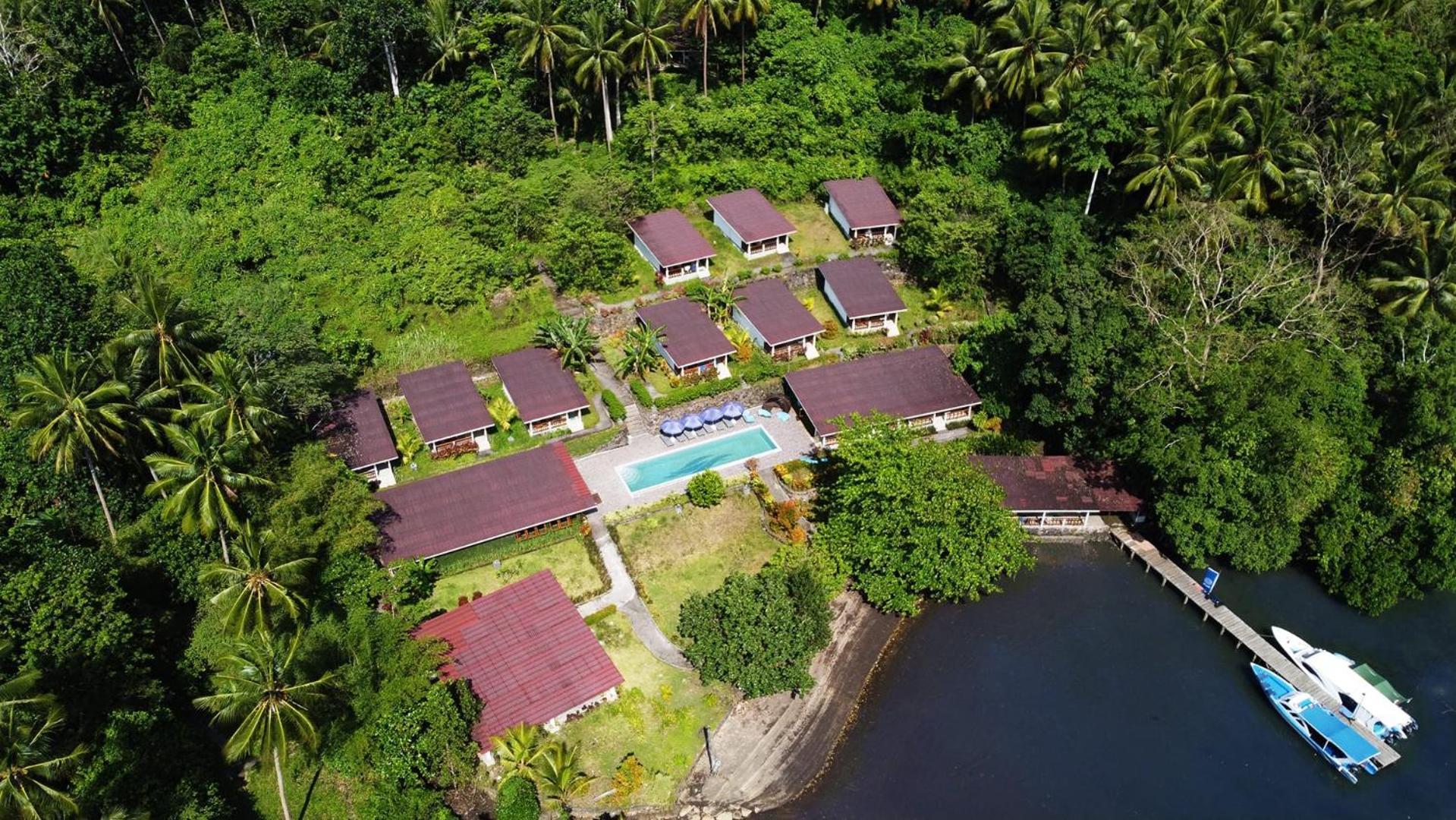 Thalassa Dive Resort Lembeh Airtembaga Экстерьер фото